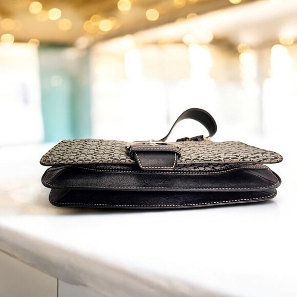 Vintage COACH Soho (Kelly) Shoulder bag in Signature Canvas with wristlet - Picture 10 of 12